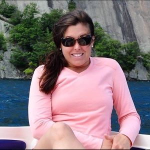 Meet your Posher, Rachelle